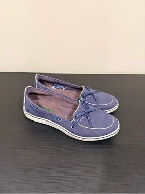 Grasshoppers Navy Canvas Slip-On Boat Loafers for Women